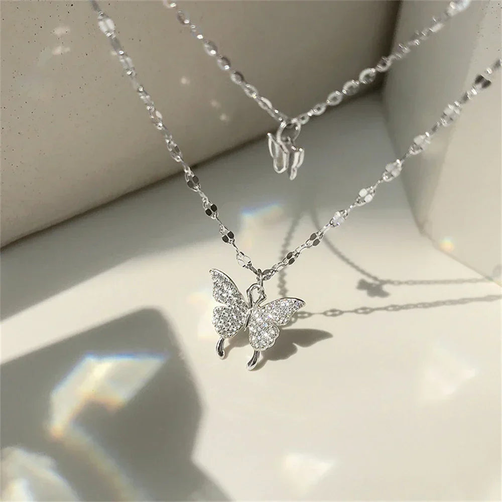 ニッチデザイン エレガント 輝くペンダントネックレス